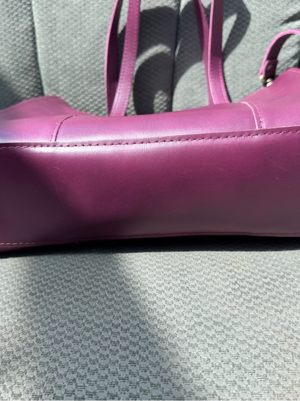 Portland Leather Large EW Lola - Lollipop - Picture 3 of 4